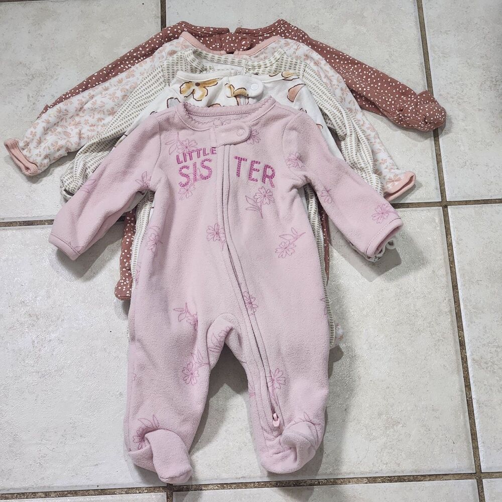 Carter's Child of Mine Newborn 0M Baby Girl Sleeper Lot of 5 Zip Footed Pajamas